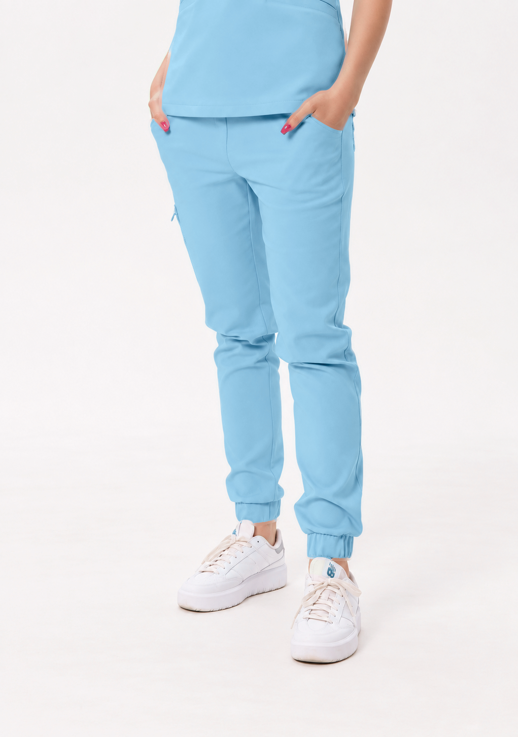Dámské zdravotnické kalhoty jogger Sara, barva nebesky modrá, zepředu